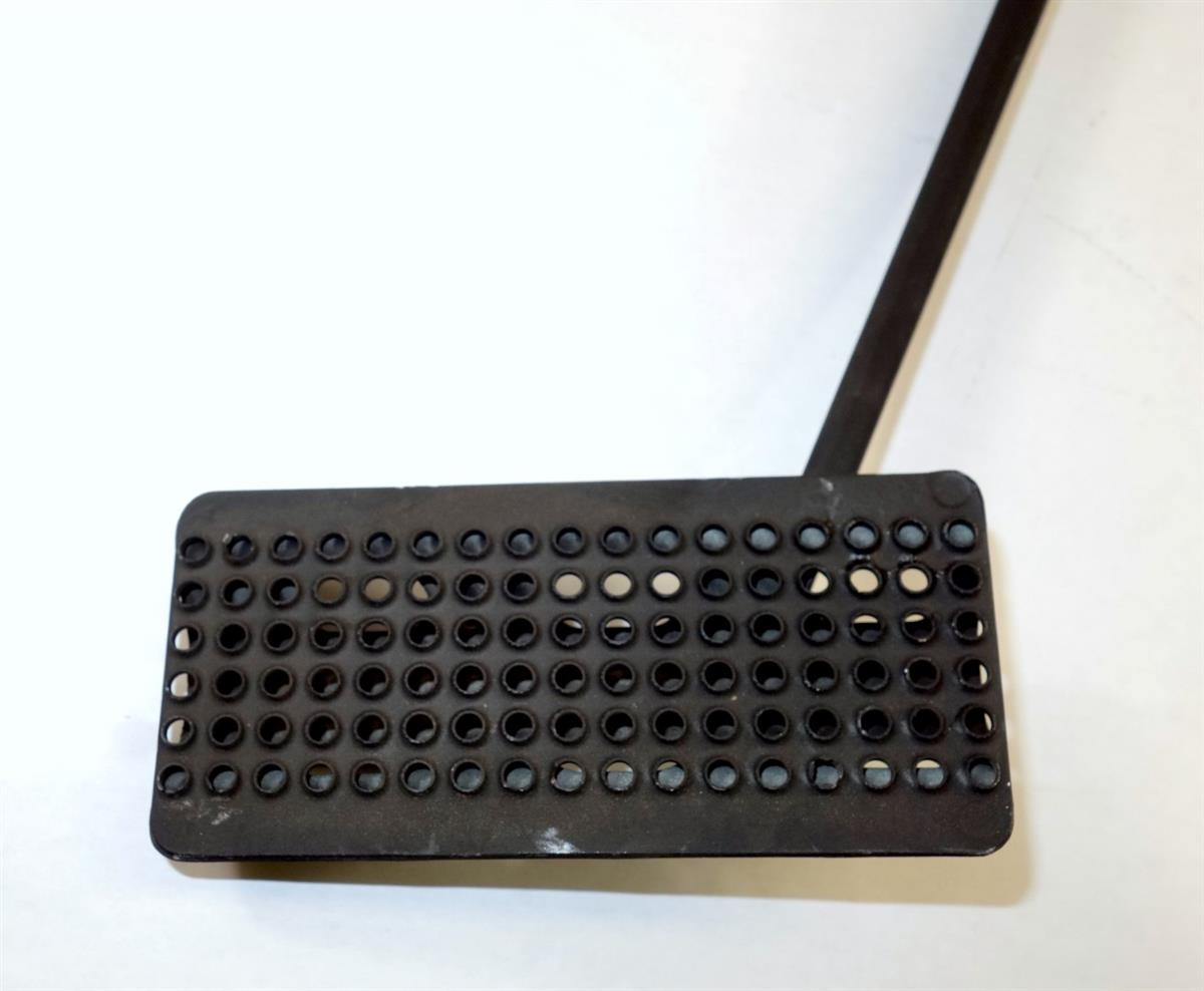 Service Brake Pedal for HMMWV 1 1/4 Ton